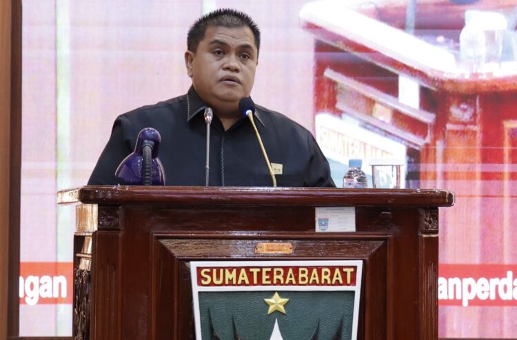 Kembalikan Strategic Holding Semen Indonesia Group 1 Verry Mulyadi SH
Sekretaris Komisi IV DPRD Sumbar/Ketua DPC Gerindra Kota Padang