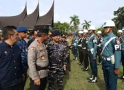 Danlantamal II Laksma TNI Srimpunan Tanjung, Hadiri Apel Gelar Pasukan Gabungan Operasi Ketupat Singgalang