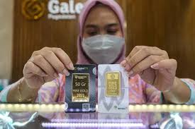 Harga Emas Antam Turun Rp 29.000, Kini Dibanderol Rp 1.678.000 per Gram 1 Emas Antam.