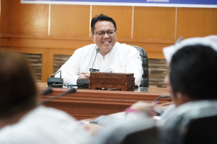 Perumda Tuah Sepakat Harus Manfaatkan Cold Storage dan Reefer Container 1 Wabup Ahmad Fadly