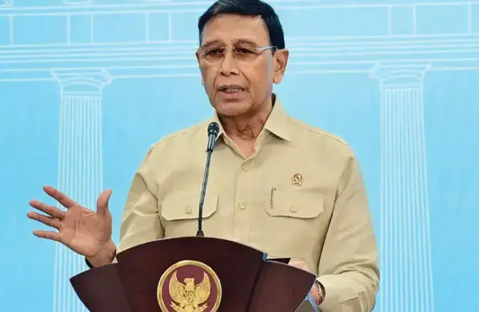 Ungkap Pesan Prabowo Soal Desakan Copot Gibran dari Wapres, Wiranto: Perbedaan Masyarakat Wajar Saja 1 Penasehat Khusus Presiden Bidang Politik dan Keamanan, Wiranto