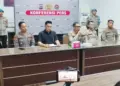 Soal Kasus Penganiayaan dan Pemerasan 4 Wartawan, Kapolres Sijunjung Minta Korban Melapor dan Bersedia Dimintai Keterangan 10 Soal Kasus Penganiayaan dan Pemerasan 4 Wartawan, Kapolres Sijunjung Minta Korban Melapor dan Bersedia Dimintai Keterangan