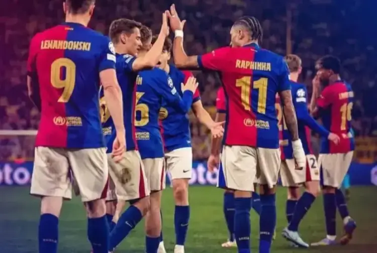 Bertahan dari Comeback Borussia Dortmund dan Aston Villa, Barcelona dan PSG Lolos ke Semifinal Liga Champions 1 LOLOS SEMI FINAL— Barcelona Lolos ke Semifinal Liga Champions.