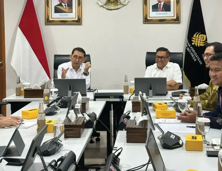 PEMBAHASAN— Wali Kota Bukittinggi, Ramlan Nurmatias, temui Menteri Kebudayaan RI, Fadli Zon, Rabu (23/4).