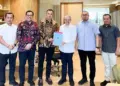 Didampingi Andre Rosiade, Bupati Benny Dwifa Usulkan Pembangunan Sijunjung ke Kementrian PU dan Kemenkes 10 Didampingi Andre Rosiade, Bupati Benny Dwifa Usulkan Pembangunan Sijunjung ke Kementrian PU dan Kemenkes