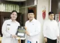 Gerak Cepat Wujudkan Dharmasraya Sejahtera Merata, Bupati Temui dan Usulkan Sejumlah Program ke Kemensos RI 10 Gerak Cepat Wujudkan Dharmasraya Sejahtera Merata, Bupati Temui dan Usulkan Sejumlah Program ke Kemensos RI