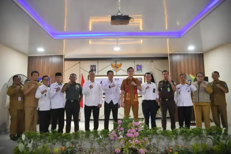 Peringatan HBK ke-61 di Lapas Narkotika, Wako Sawahlunto Keliling Temui Penghuni 1 Hadiri Peringatan Hari Bakti Pemasyarakatan ke 61 di Lapas Narkotika