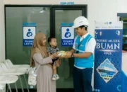 Kisah Petugas PLN Siaga Layani Masyarakat di Posko Mudik BUMN