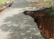 Nyaris Putus Total, Jalan Alternatif Tak Kunjung dapat Perhatian