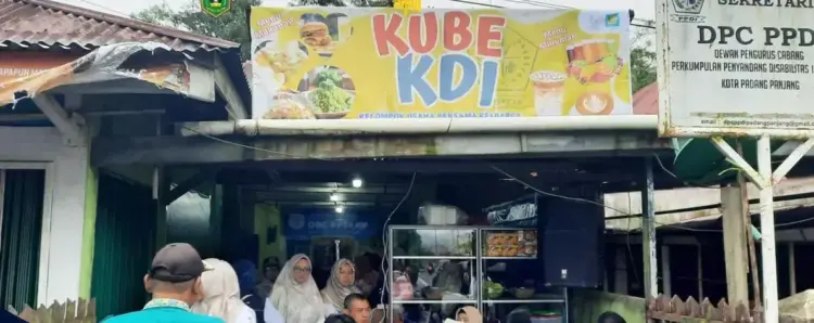 KUBe KDI Tingkatkan Kemandirian Penyandang Disabilitas 1 PEMBETUKAN KUBE— Perkumpulan Penyandang Disabilitas Indonesia (PPDI) Kota Padang Panjang membentuk Kelompok Usaha Bersama Keluarga Disabilitas Indonesia (KUBe KDI) untuk meningkatkan kemandirian dan kesejahteraan para penyandang disabilitas.