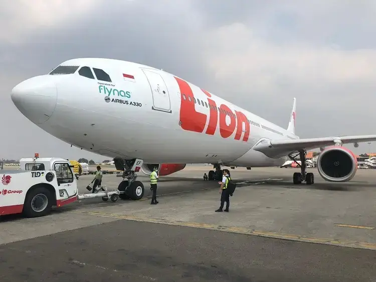 15 Kloter Jemaah Embarkasi Padang akan Terbang Bersama Lion 1 diterbangkan--Tahun 2025, jemaah Embarkasi Padang akan diterbangkan bersama lion air.