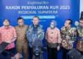 Pemerintah Targetkan KUR 2025 Rp300 Triliun, NPL KUR Bank Nagari Nol Persen 10 Pemerintah Targetkan KUR 2025 Rp300 Triliun, NPL KUR Bank Nagari Nol Persen