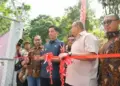 Resmikan Tower BTS Telkomsel, Wako Riyanda Putra Dampingi Andre Rosiade 10 Resmikan Tower BTS Telkomsel, Wako Riyanda Putra Dampingi Andre Rosiade