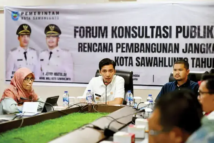 Wako Riyanda Buka FKP Rancangan Awal RPJMD 2025-2029 1 SAMBUTAN—Wako Riyanda berikan sambutan saat pembbuka FKP Rancangan Awal RPJMD 2025-2029.