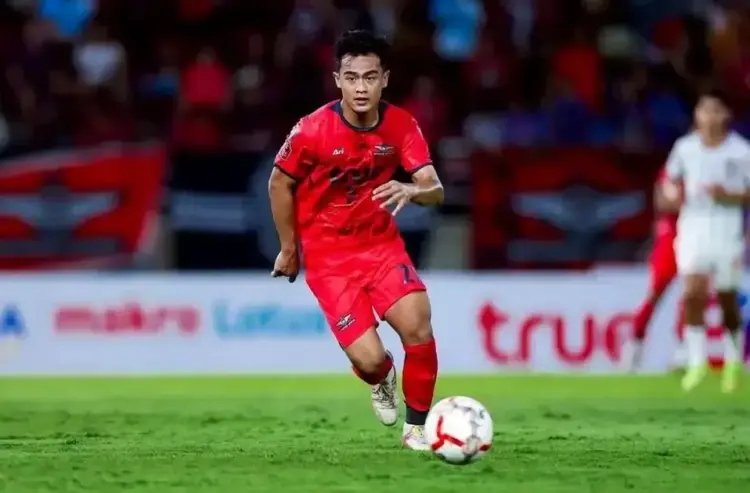 Beri Kontribusi Gemilang kepada Bangkok United, Pratama Arhan Masuk Tim Terbaik Pekan ke-28 Liga Thailand 1 TERBAIK— Bek Bangkok United, Pratama Arhan masuk dalam tim terbaik Liga Thailand.