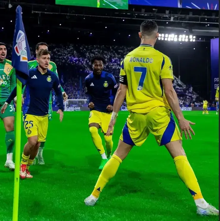 Kontrak Baru buat Ronaldo di Al Nassr, Gaji CR7 Nyaris Rp4 Triliun 1 cristiano ronaldo