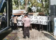 Ratusan Siswa SMAN 1 Sungai Geringging Tuntut Keadilan, Korban Pencabulan Diintimidasi, Pegawai TU Cabul Dilindungi, Minta Kepsek Dicopot dan Penjarakan Pelakunya