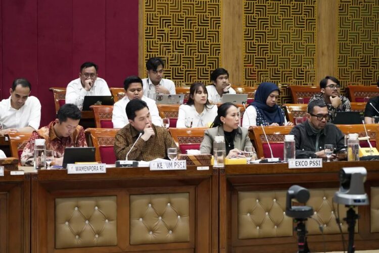 Resmi Disetujui DPR, Timnas Putri Indonesia Segera Diperkuat 4 Pemain Naturalisasi dari Belanda 1 RAPAT PARIPURNA— Suasana rapat paripurna DPR RI saat menyetujui naturalisasi empat pemain keturunan untuk Timnas Putri Indonesia.