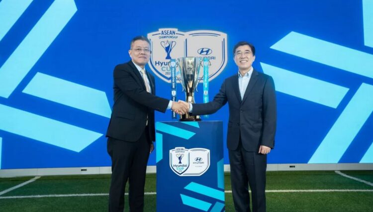 AFF Jalin Kerjasama dengan Pabrikan Mobil Korsel, Piala AFF Berganti Nama jadi ASEAN Hyundai Cup 1 KERJASAMA— Asean Football Federation (AFF) menjalin kerjasama dengan Hyundai Motor yang merupakan merek otomotif asal Korea Selatan.