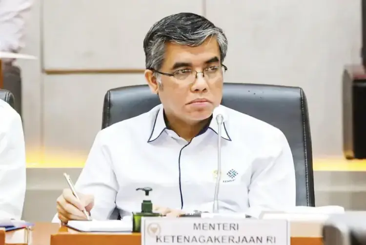 Presiden Prabowo Minta Outsourcing Dihapus, Kemenaker Siapkan Regulasi 1 Yassierli
Menteri Ketenagakerjaan