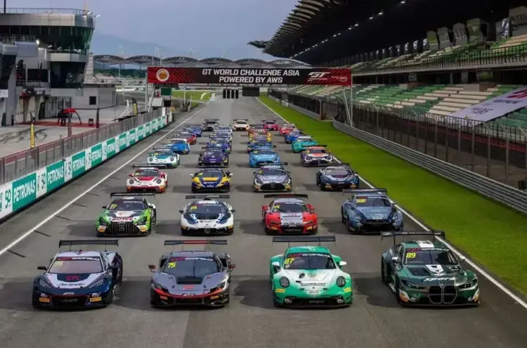 Sirkuit Mandalika Lombok Kantongi Dua Homologasi, Siap Gelar GT World Challenge Asia 2025 1 SIRKUIT MANDALIKA— Mandalika Grand Prix Association (MGPA).