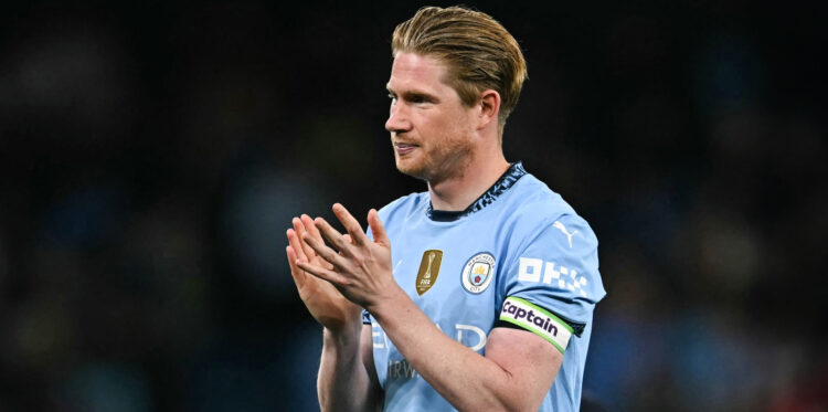 RUMOR TRANSFER— Klub Liga Italia Napoli dikabarkan menjadi yang terdepan untuk mendapatkan gelandang gaek Kevin De Bruyne pada bursa transfer pemain musim panas mendatang.