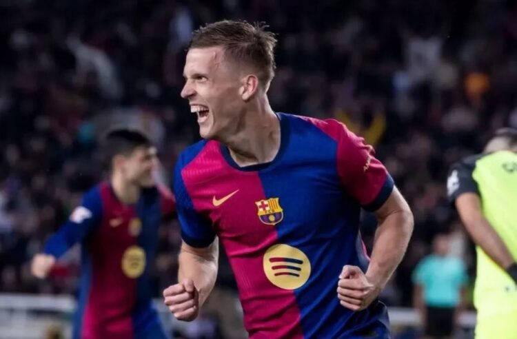 Menyerah Kejar Florian Wirtz, Manchester City Alihkan Perhatian Ke Dani Olmo 1 TRANSFER— Dani Olmo, pemain Barcelona menjadi target dari Manchester City setelah mengakhiri minat mereka untuk memboyong Florian Wirtz dari Bayer Leverkusen.