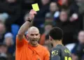 Aturan Baru Liga Inggris Diperketat, Hanya Kapten yang Bisa Diskusi dengan Wasit 11 Aturan Baru Liga Inggris Diperketat, Hanya Kapten yang Bisa Diskusi dengan Wasit