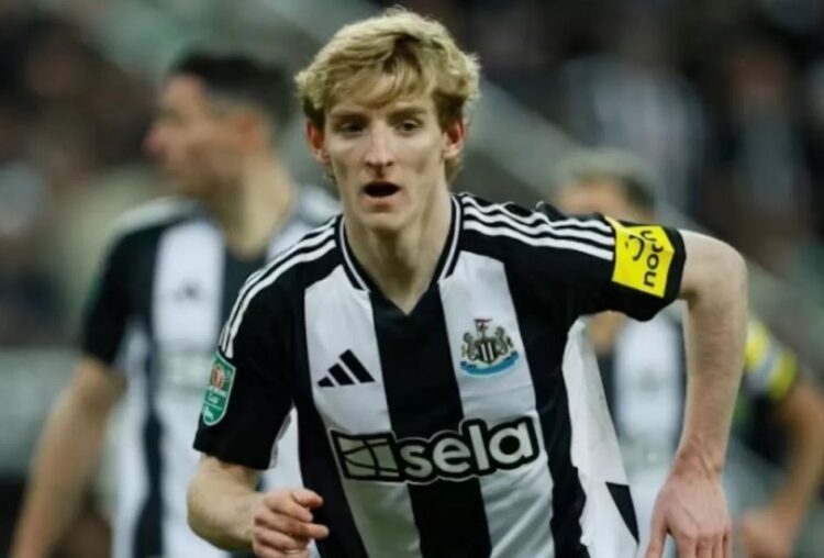 Masa Depan Luis Diaz dan Cody Gakpo Belum Jelas, Liverpool Siap Datangkan Anthony Gordon ke Anfield 1 PEMAIN INCARAN— Liverpool dikabarkan mulai mengarahkan perhatian ke winger Newcastle United, Anthony Gordon.