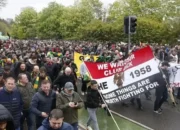 20 Tahun Kepemilikan Glazer, Fans MU Siapkan Demo Besar Jelang Hadapi Aston Villa
