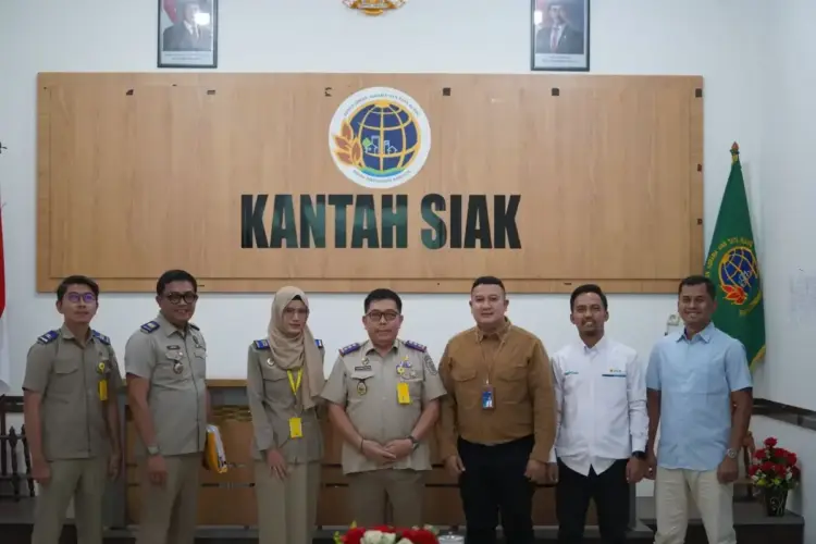 Kolaborasi PLN dan BPN Siak, Percepat Pembangunan Infrastruktur Ketenagalistrikan di Provinsi Riau 1 7fbe06fb d903 4629 a67b e1f49ace896e