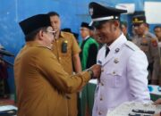 Sebagai Wali Nagari Sungayang Antar Waktu, Bupati Eka Putra Lantik Marta Arigo 