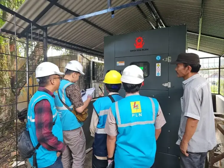 Kunjungan Menteri dan Wamen di Sumbar, PLN Berikan Layanan Terbaik 1 IMG 20250505 WA0000