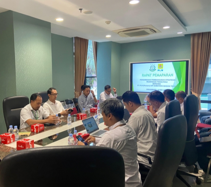 Gandeng Kejaksaan Tinggi Riau, PLN Laksanakan Pemaparan PPSN Proyek Strategis Nasional SUTT 150 kV dan Gardu Induk Pakning 1 IMG 20250527 124413