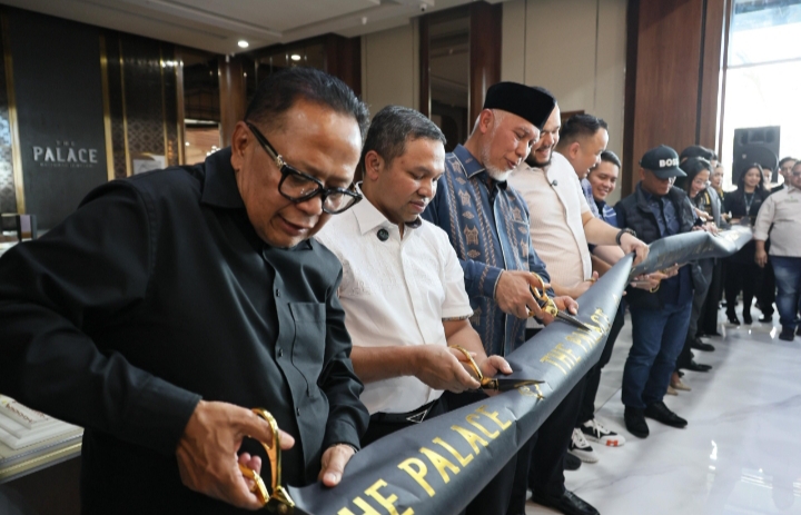 Grand Basko City Mall Hadir di Padang, Gubernur Ajak Investor Jangan Ragu Berinvestasi di Sumbar 1 IMG 20250531 001101