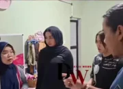 Terekam CCTV, Kasir Toko Bangunan Tilap Uang Ratusan Juta