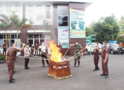 Kejari Musnahkan Barang Bukti 54 Perkara, Narkotika Dominasi Kasus di Kabupaten Agam