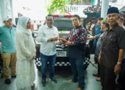 Perantau IKKS Serahkan Ambulans, Bupati: Sejalan dengan Program Pemeritah Daerah