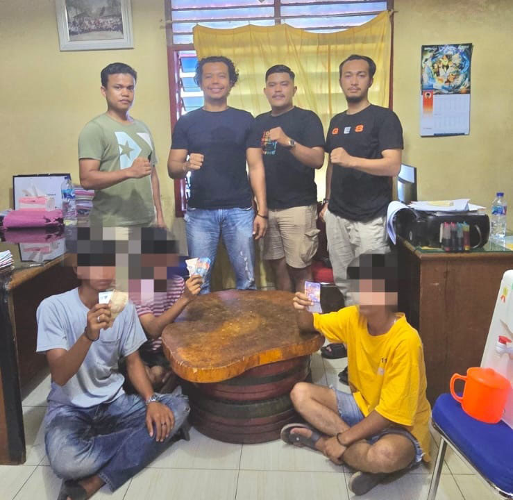 PARKIR LIAR— Tim Polres Agam mengamankan tiga juru parkir liar di objek wisata Muari Mati.