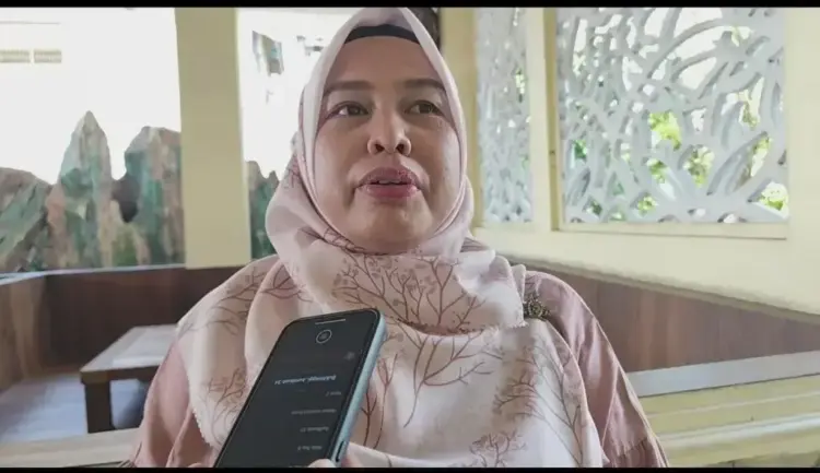 Pemko Payakumbuh Diminta Cari Inovasi untuk Pasar Padangkaduduak 1 Hurisna Jamhur
Wakil Ketua DPRD Kota Payakumbuh