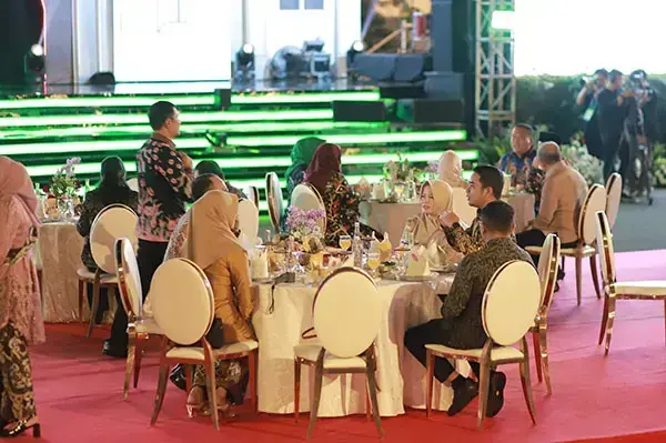 Wali Kota Solok Hadiri Gala Dinner Apeksi 1 Wali Kota Solok Hadiri Gala Dinner APEKSI