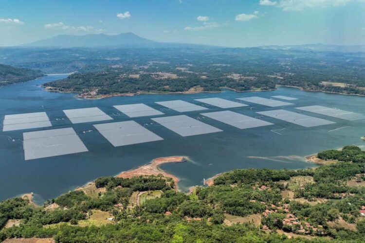 Tingkatkan Bauran EBT hingga 2034, PLN Siap Jalankan RUPTL Terhijau Sepanjang Sejarah 1 WhatsApp Image 2025 05 28 at 19.26.26 1