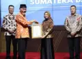Raih Predikat A dengan Nilai Tertinggi 86,85, Capaian Indeks Reformasi Birokrasi Pemprov Sumbar Terbaik di Sumatra 11 Raih Predikat A dengan Nilai Tertinggi 86,85, Capaian Indeks Reformasi Birokrasi Pemprov Sumbar Terbaik di Sumatra