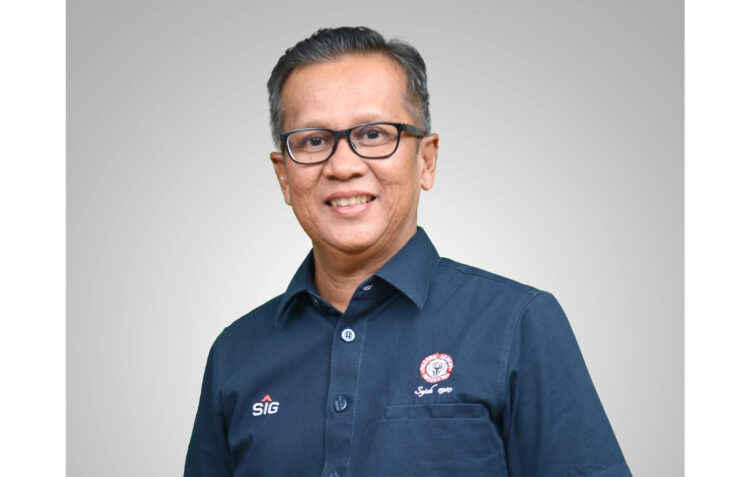 Hasil RUPS Tahunan PT Semen Indonesia (Persero) Tbk, Dirut PT Semen Padang Indrieffouny Indra Jabat Dirut SIG 1 JABATAN BARU— Dirut Utama PT Semen Padang Indrieffouny Indra ditunjuk sebagai Dirut PT Semen Indonesia dalam Rapat Umum Pemegang Saham (RUPS) Tahunan PT Semen Indonesia (Persero) Tbk, Jumat (23/5).