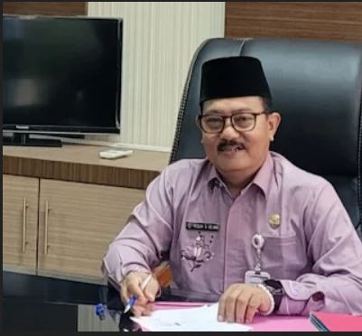 Teguh Suprianto 
(Kepala Badan Keuangan Daerah Kabupaten Pasaman)