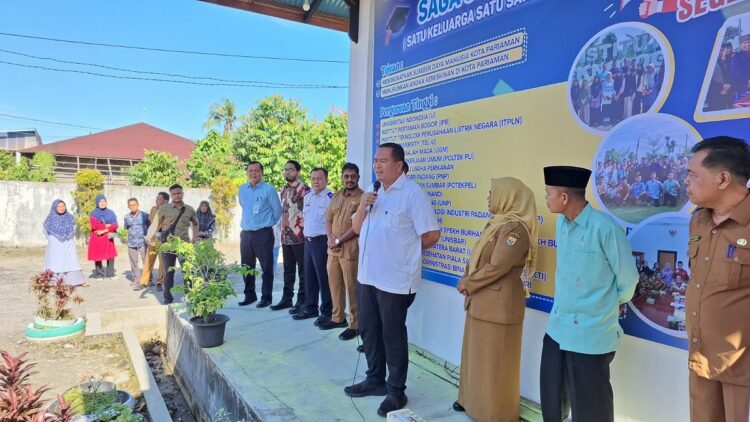 243 Pelajar Lulus Seleksi Saga Saja Plus 1 PROGRAM SAGA SAJA PLUS— Wali Kota Pariaman Yota Balad memberikan arahan saat menghadiri seleksi siswa siswi program Saga Saja Plus.