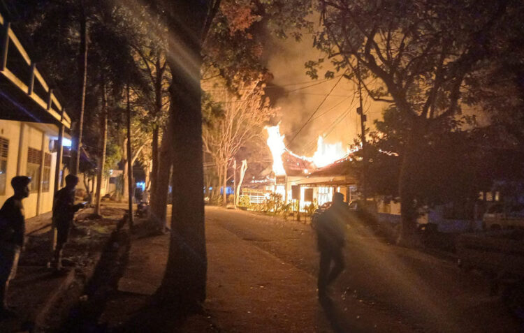 Kantor Dinas Pertanian Tanahdatar Hangus Terbakar, Kerugian Capai Rp 3 Miliar 1 KEBAKARAN— Kondisi Kantor Dinas Pertanian Tanahdatar yang terbakar.