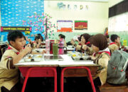 Tak Ingin MBG Bernasib Seperti Dugaan Korupsi Laptop Chromebook, DPR Alokasikan Rp 217 Triliun untuk BGN