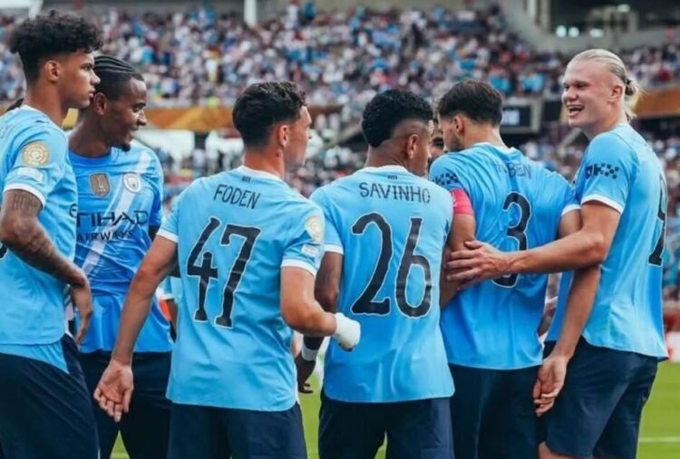 Bungkam Juventus 5-2, Manchester City Sapu Bersih Fase Grup 1 LOLOS 16 BESAR— Manchester City lolos ke babak 16 besar usai kalahkan Juventus 5-2 di laga pamungkas Grup G Piala Dunia Antarklub 2025.