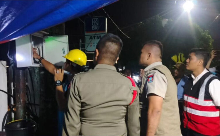 Tim Gabungan Tertibkan Aktivitas Pedagang Gunakan Listrik Liar 1 506120908 1086875953489632 4136228893418954005 n